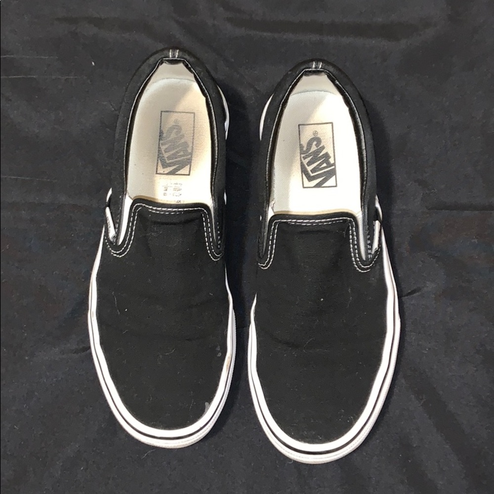 (ON HOLD) Black Slip on Vans